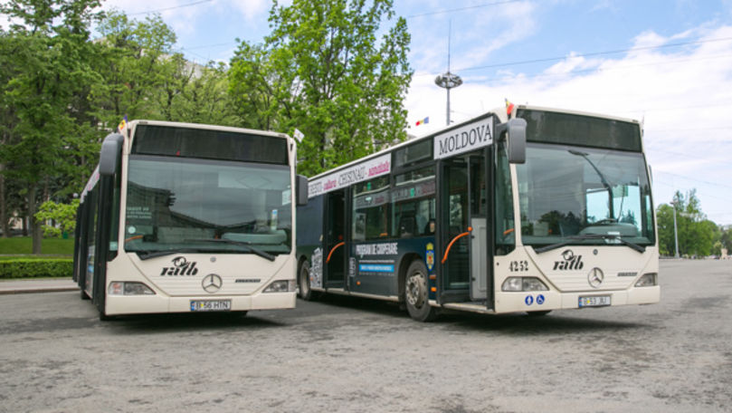 Cadou de la București: Cum arată cele două autobuze de pe ruta 5
