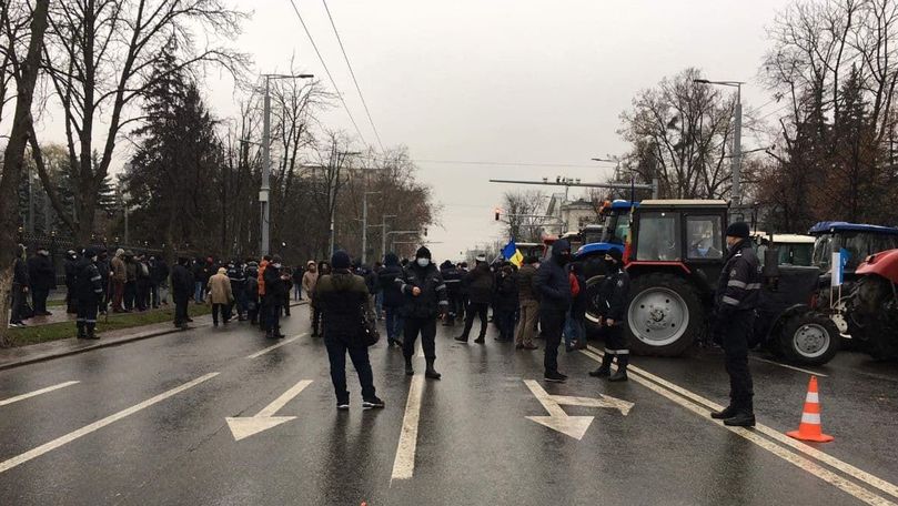 Фермеры не отказываются от протестов и требуют встречи с Майей Санду и Клаусом Йоханнисом.