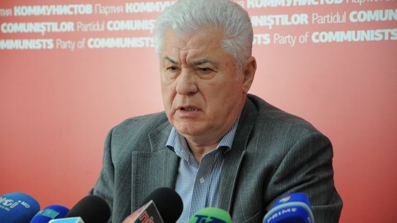 Voronin: Dodon mai bine ar respecta Constituția, decât să o modifice