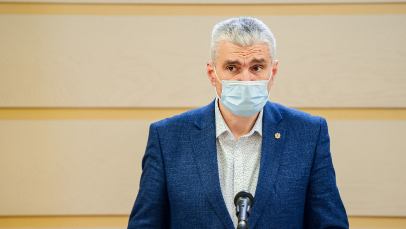 Слусарь требует созыва депутатов на сессию для голосования за госбюджет.