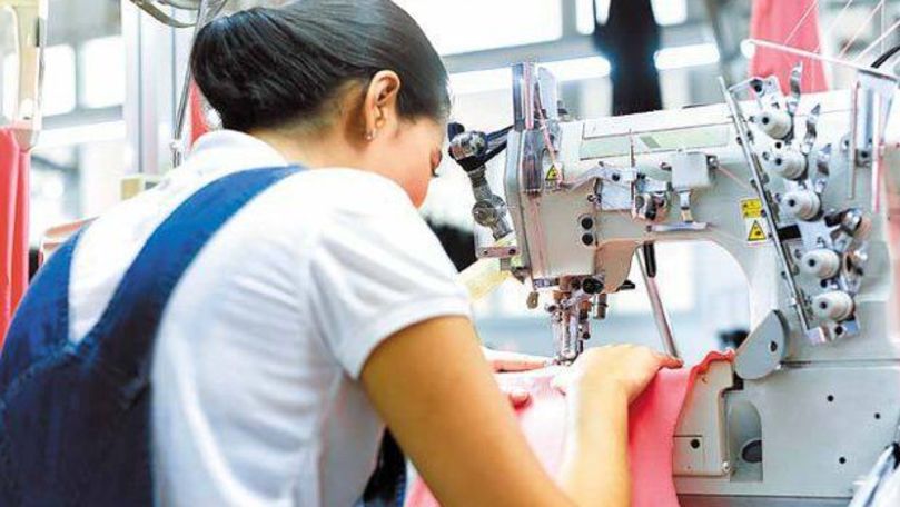 Scandal la Bălți: Angajații unei fabrici nu-și pot primi salariile