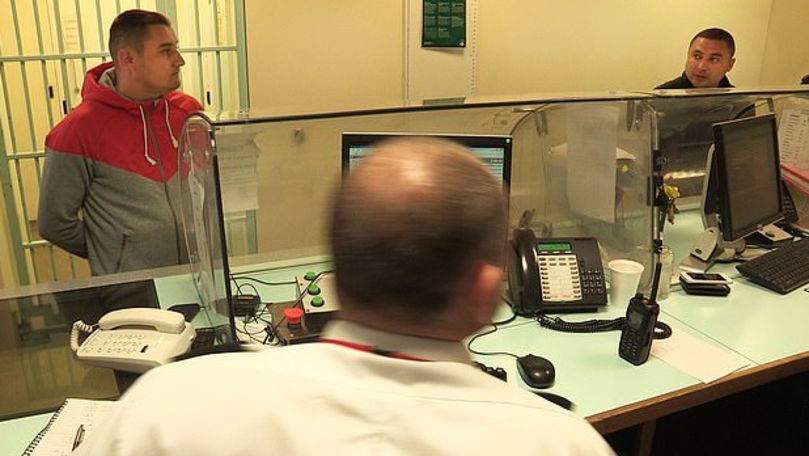 Олег Борта и Василе Мереакре, ответственные за мошенничество с использованием банкоматов стоимостью в несколько миллионов фунтов стерлингов, взятые под стражу в лондонском Сити.