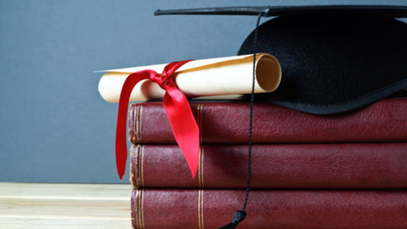 Proiectul de echivalare a studiilor cu România, tergiversat de PSRM