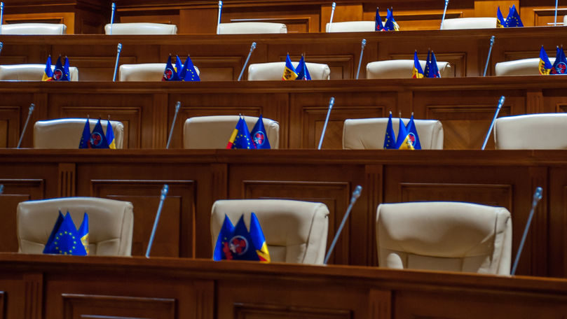 86 din 101: Deputații care au chiulit de la ședința Parlamentului