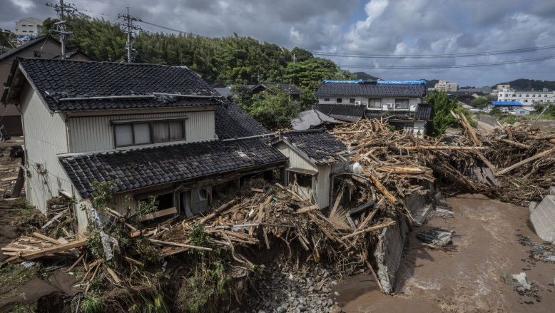 Inundații istorice în Japonia: Sunt cel puțin șapte morți