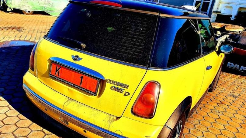 Un șofer din Chișinău și-a făcut numere unice și a rămas fără mașină
