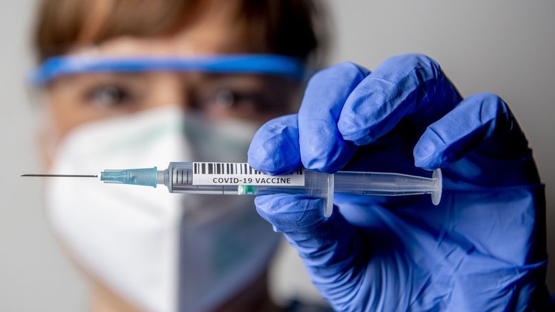 Studiu: Vaccinurile Pfizer şi AstraZeneca au o eficienţă de peste 86%