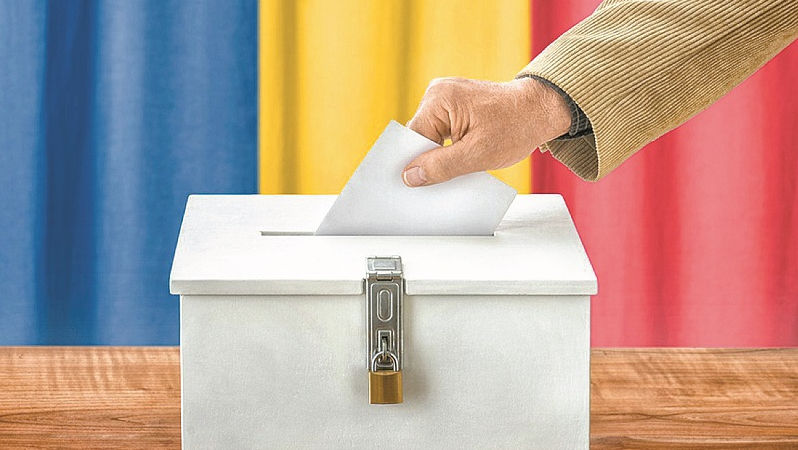 Peste 19 milioane de cetățeni români sunt aşteptaţi duminică la vot