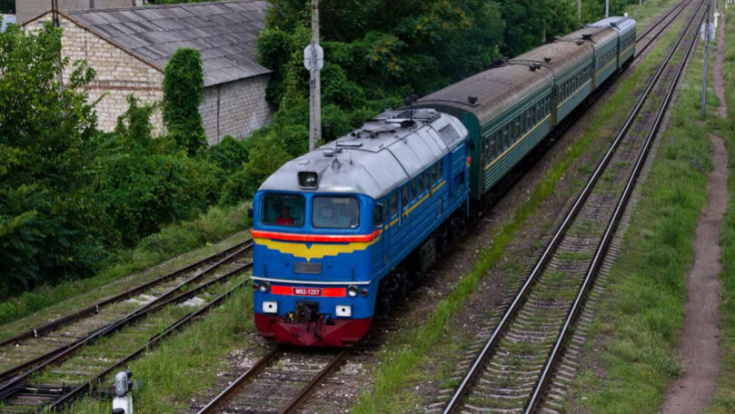 CFM scoate la vânzare flota de vagoane și locomotive ruginite