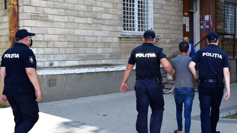 Două femei din Bălți, jefuite în plină stradă. Făptașul a fost reținut