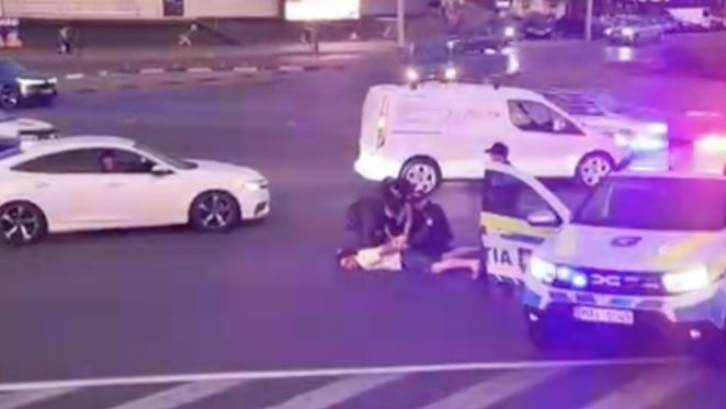 Conflict în trafic, însoțit de amenințări cu arma: Un bărbat, reținut