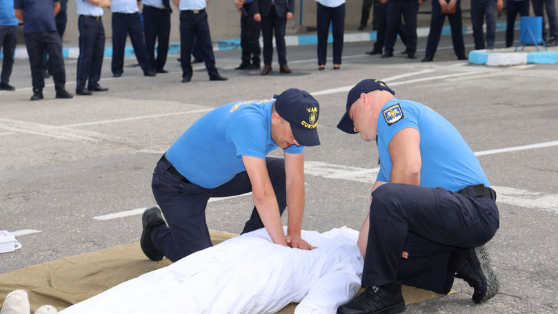 Ofițerii vamali, instruiți privind acțiunile în situații de criză