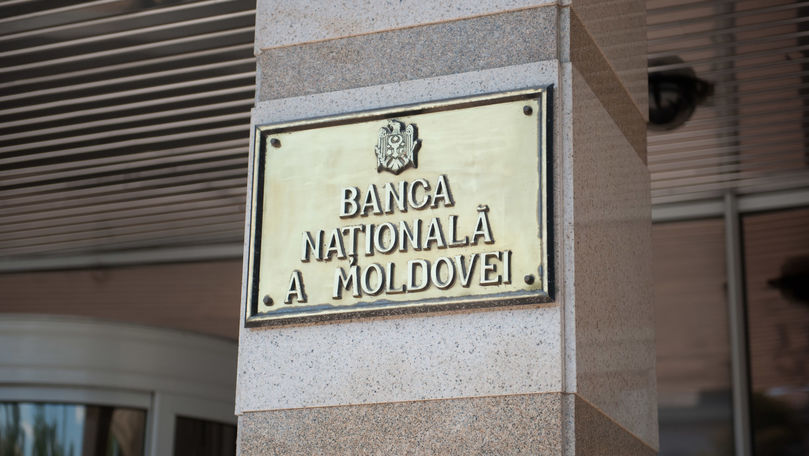 BNM prelungește termenul de înstrăinare a acțiunilor a două bănci