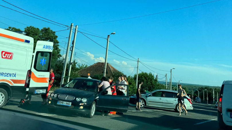 Accident rutier la Peresecina: Două automobile s-au tamponat