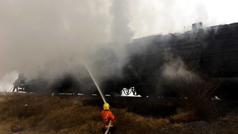 Trenul de pasageri Ungheni-Bălți a fost cuprins de flăcări