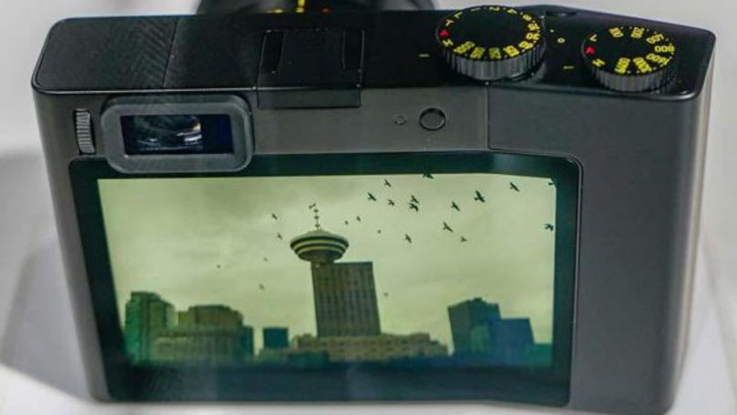 Camera de 6.000 de dolari: Zeiss ZX1. Ce promite noul dispozitiv