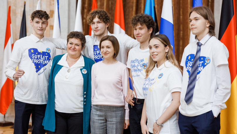 Maia Sandu i-a felicitat pe câștigătorii Concursului EuroQuiz