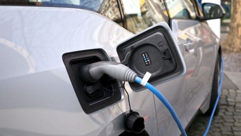 Разработана первая в мире батарея для электрокаров из отходов.