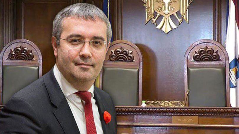 Сырбу попросил КС предоставить правительству полномочия парламента.