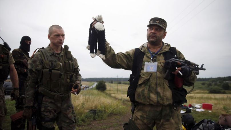 Păsărica a căzut: Primele ore după doborârea avionului MH17