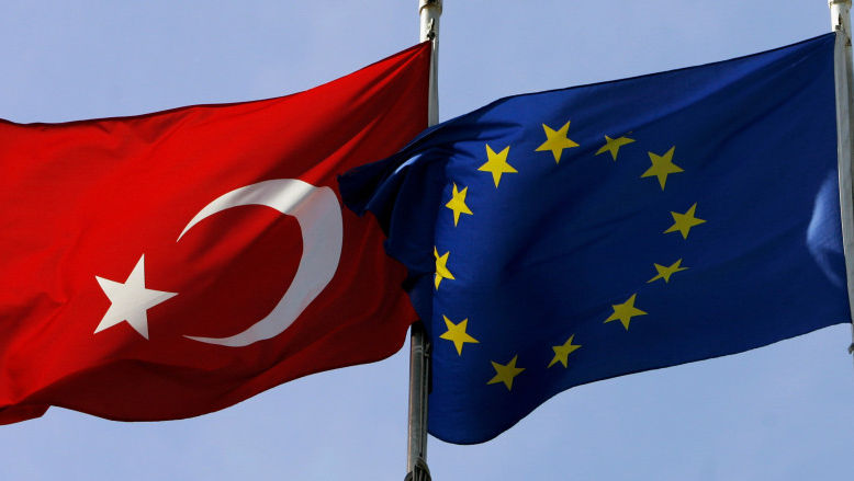 Europarlamentari: Procesul de aderare a Turciei la UE nu poate fi reluat