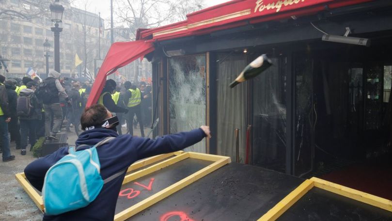 Protestele vestelor galbene din Franța: Nou record de violență