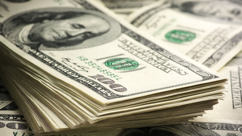 Curs valutar 6 iulie 2025: Cât valorează un euro și un dolar