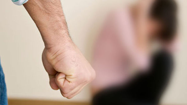 Un bărbat, condamnat la opt ani de închisoare pentru violență în familie