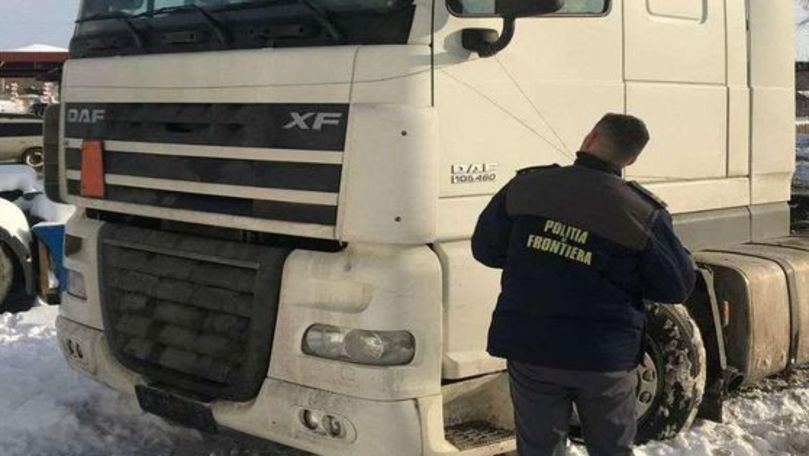 Un camion furat din Spania a fost descoperit la Vama Sculeni