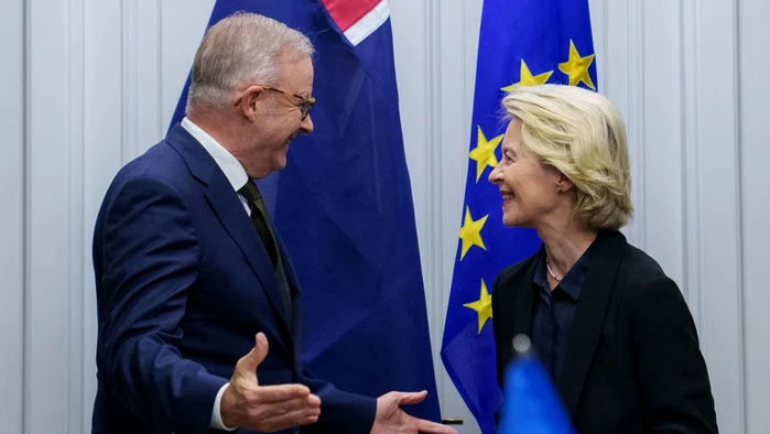 UE dorește să stabilească un acord de apărare cu Australia
