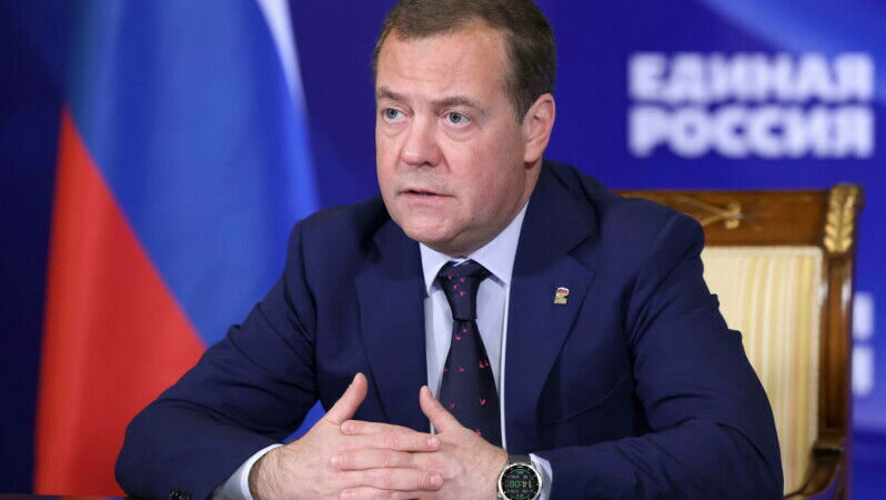 Medvedev admite că Ucraina are suficiente arme pentru a distruge Rusia