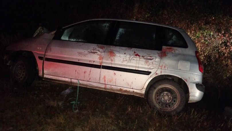 Accident la Ștefan Vodă: 2 tineri au murit și o persoană, în stare gravă