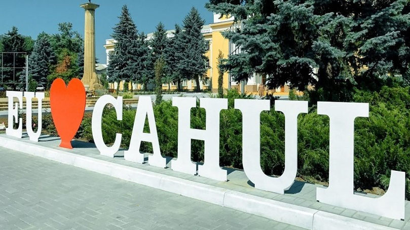 O nouă ediție a Festivalului Internațional Nufărul Alb are loc la Cahul