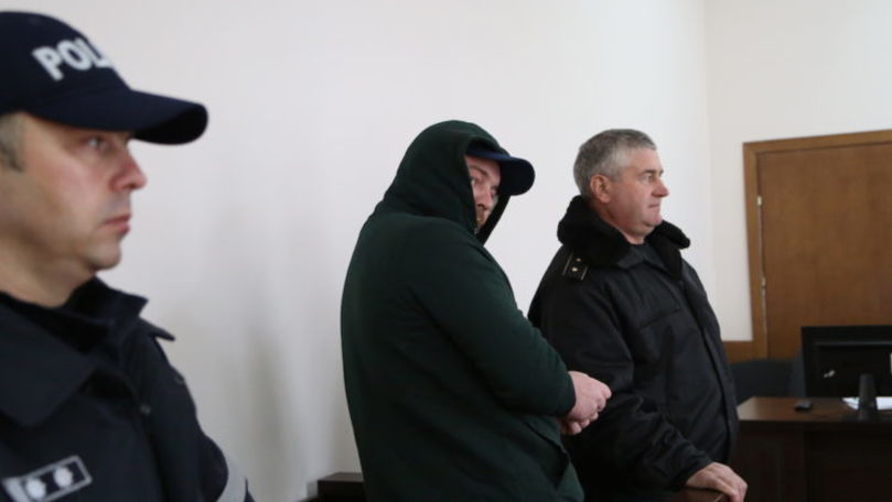 Curtea de Apel Chișinău i-a scurtat pedeapsa frizerului din Călărași