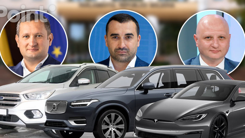 Депутаты в прошлом году приобрели авто:  Tesla, Volvo, Audi, Mercedes.