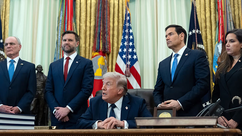 Трамп заявил о продлении перемирия между Израилем и Ливаном.