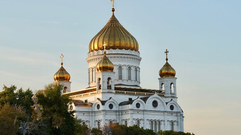 Sculptura unui maestru moldovean, instalată într-o biserică din Rusia