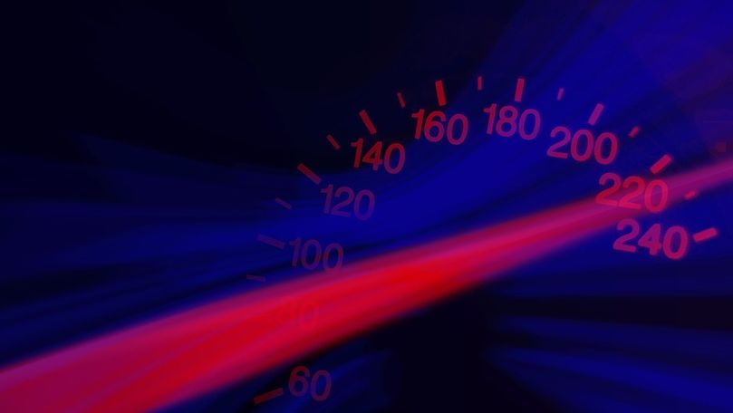 Cum a fost pedepsită șoferița filmată mergând cu 156 km/h prin Chișinău