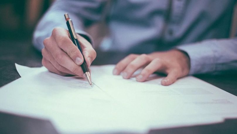 Перед отправкой детей в школу родители подпишут обязательство об ответственности.