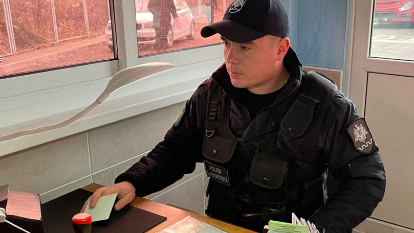 Un georgian, prins la vama Cahul cu un permis de conducere fals