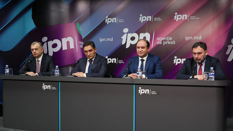 Alternativa ar putea să se desființeze? Liderii Blocului neagă zvonurile