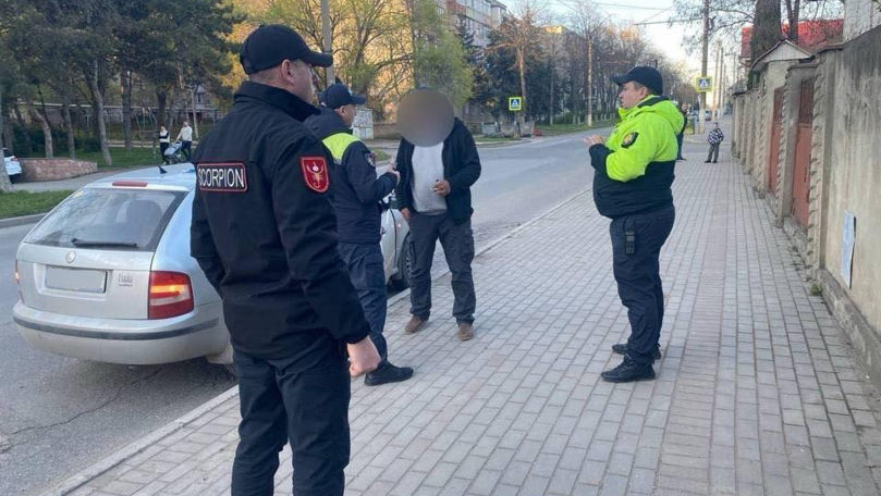 O mașină se deplasa haotic prin Bălți: Șoferul a refuzat să fie testat