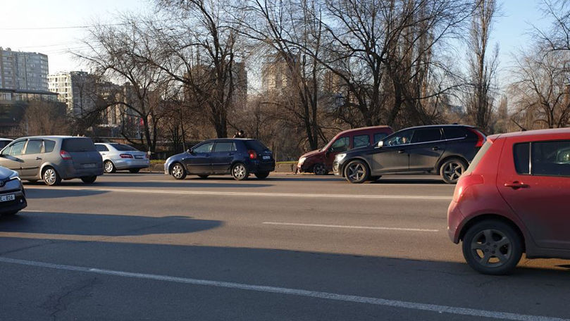 Accident rutier în Capitală: Două automobile, implicate