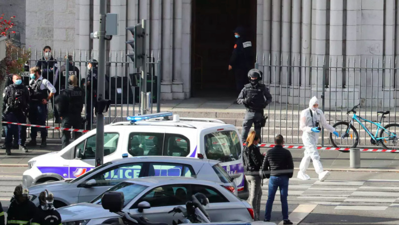 Atacul de la Nisa: Ministrul de interne se aşteaptă la noi atacuri