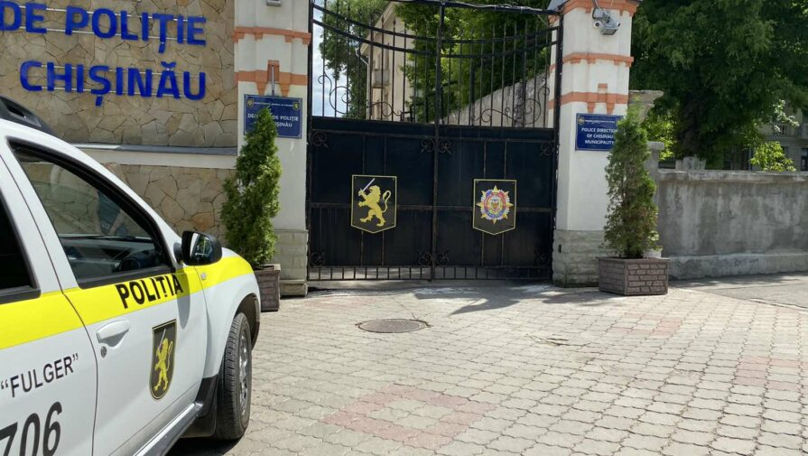 Melnic, reclamat la Poliție după ce a dat jos teracota de la o subterană