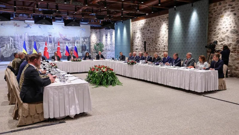 Presa: La Istanbul, Rusia a cerut Ucrainei să cedeze mai mult teritoriu