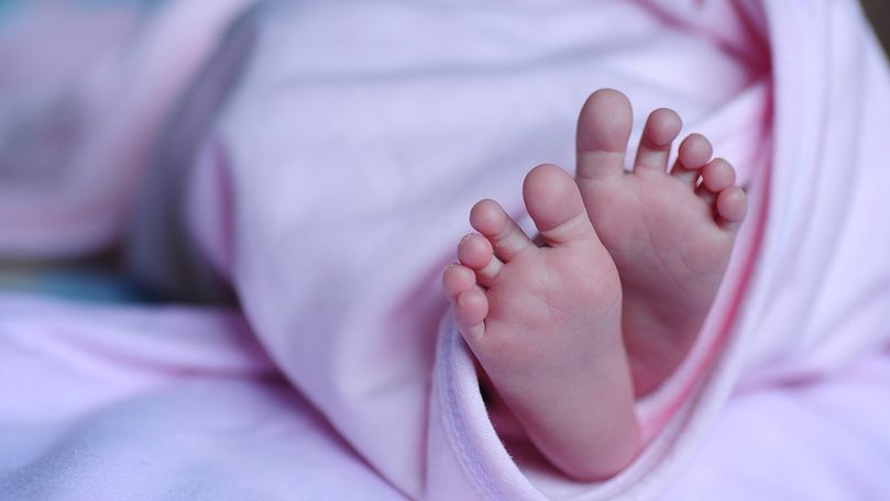 Un bebeluș de 4 luni a decedat în brațele medicilor din Chișinău