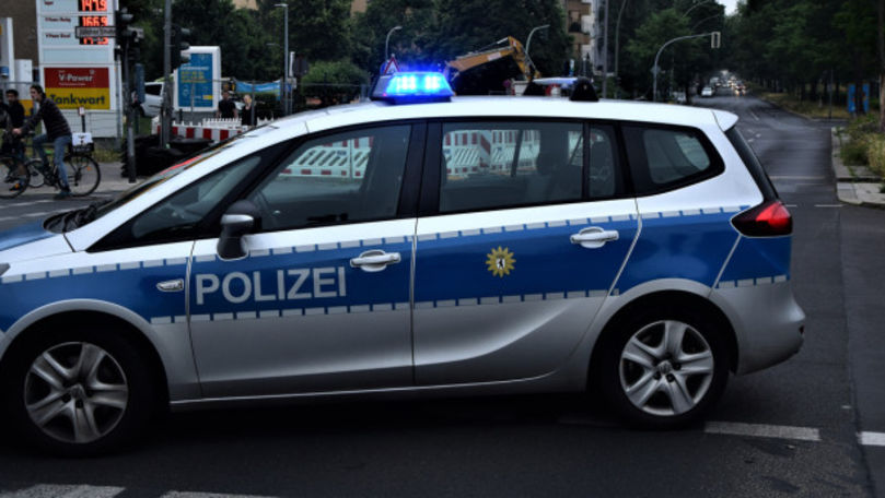 Autobuz școlar, lovit de o mașină în Germania: 16 morți