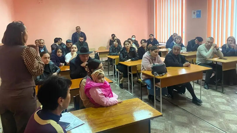 Copiii romi din Otaci, sprijiniți în procesul de incluziune educațională