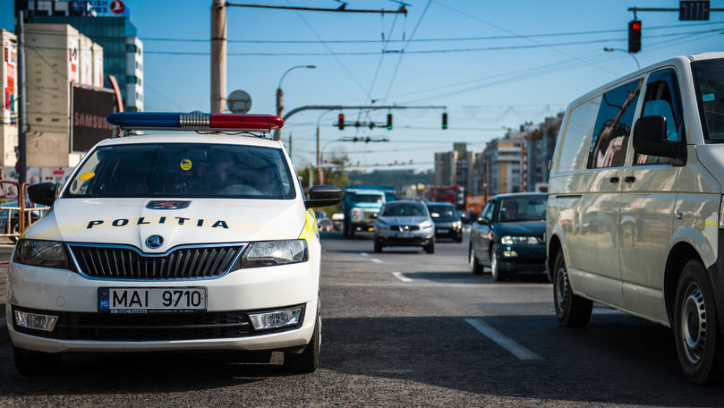 Служба InfoTrafic призывает водителей адаптировать скорость движения согласно предписаниям ПДД.